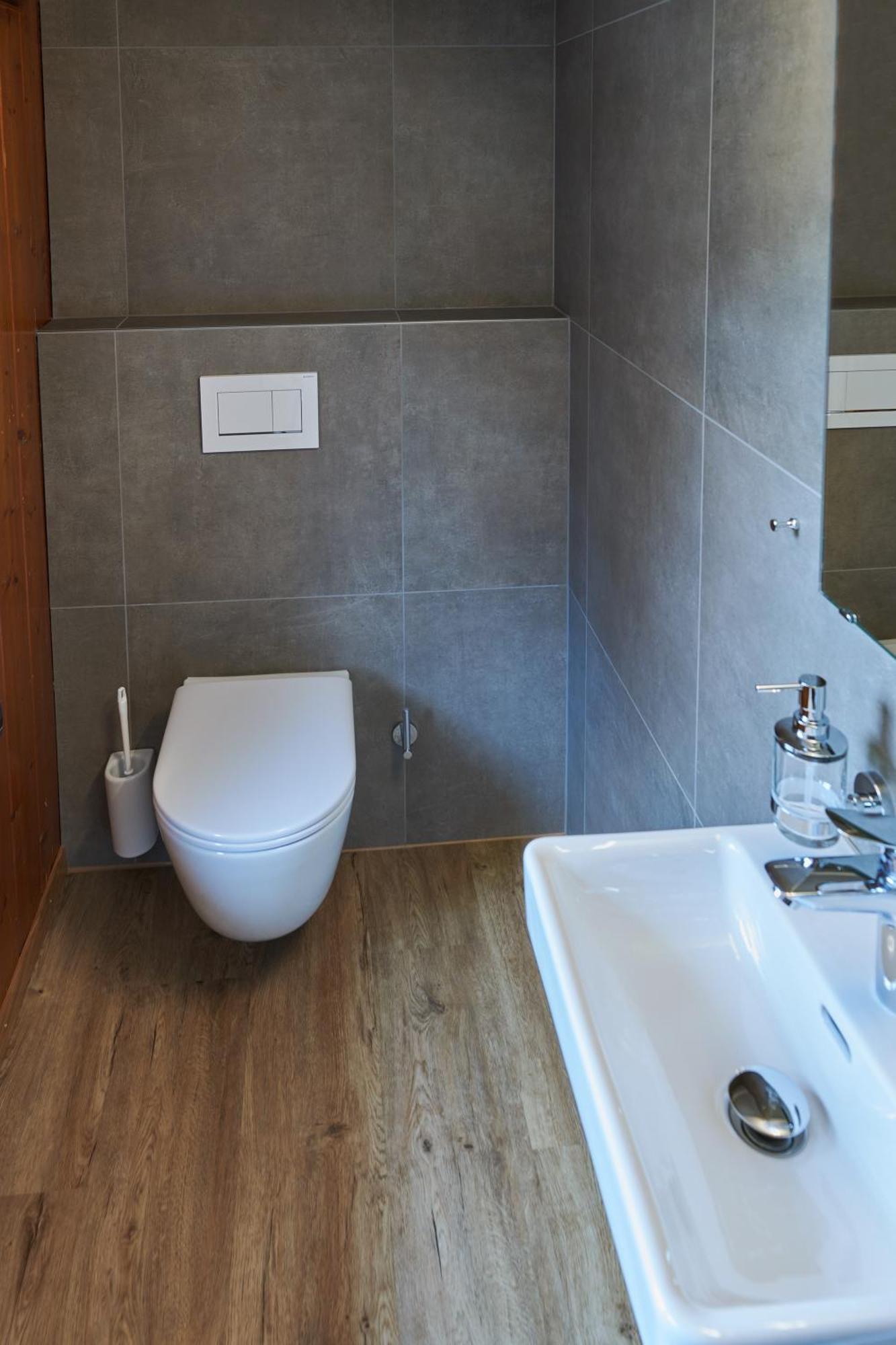 Hotel Jaeger Jeuss - Murten - Self-Check-In Dış mekan fotoğraf